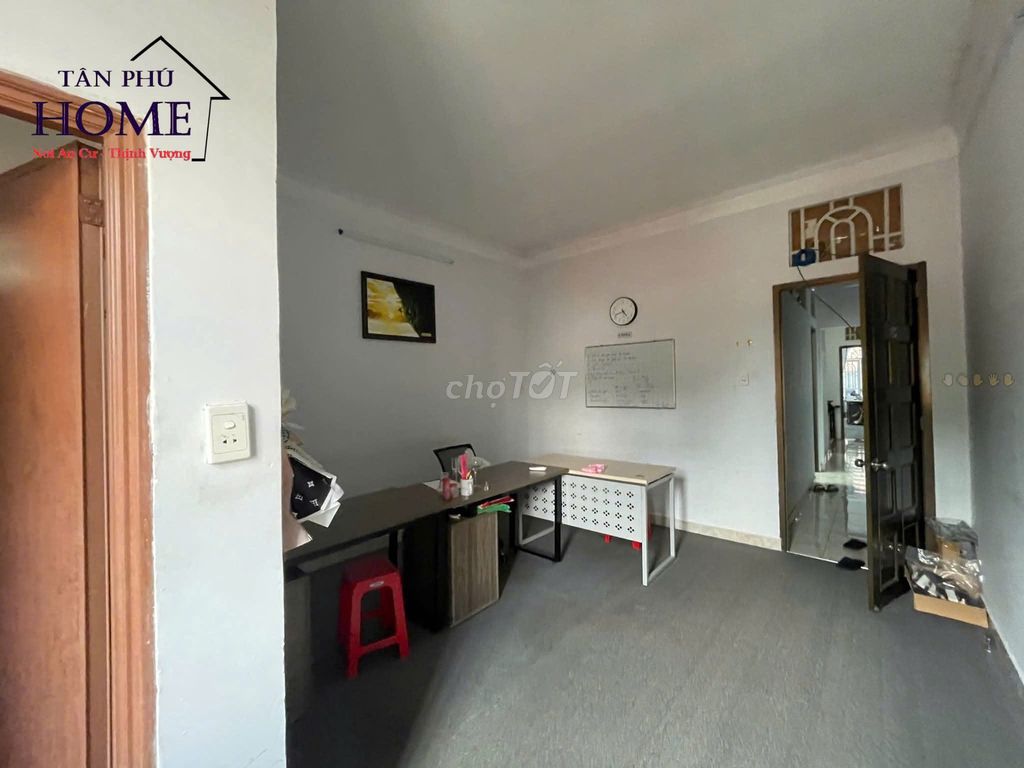 Internal Front 12 m Sơn Kỳ & Clique 4 x 25 m_2.5 "4 bedrooms"