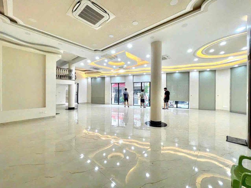 Rent a 2-sided corner 10 x 20 –land park-hills Gò Vấp