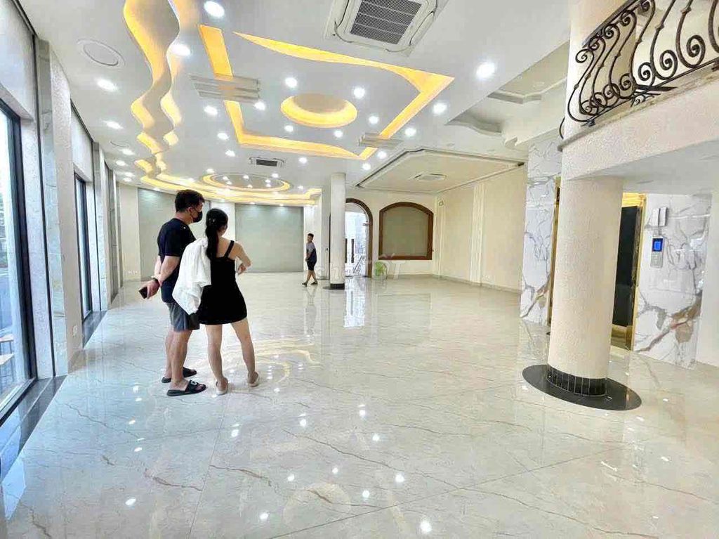 Rent a 2-sided corner 10 x 20 –land park-hills Gò Vấp