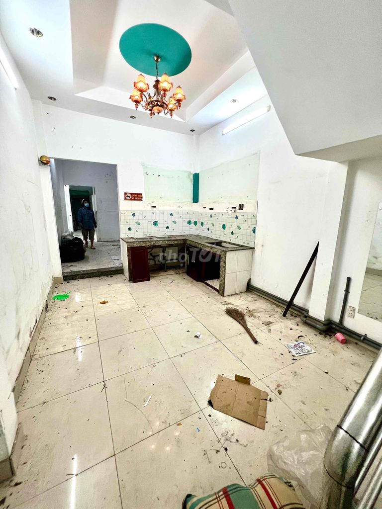 Rent a 7m p.Tân Quý old.4 x33 meters a second floor 2 bedroom 2 toilets