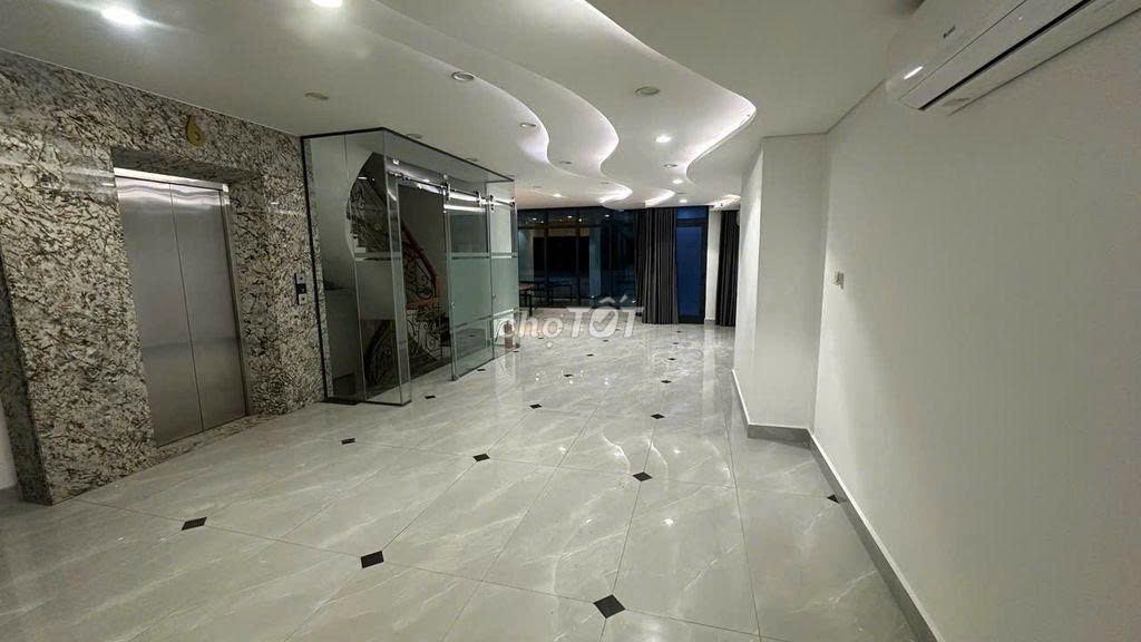 Rent 11 A. 60th Street, plantation, District 2 across 7 M-- 6th floor vault.