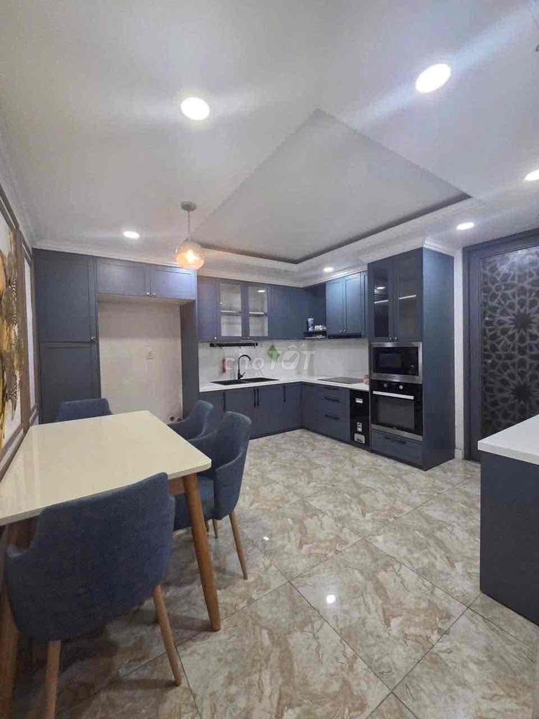 Nice new home, 696 Dương Quảng Hàm-7.5.