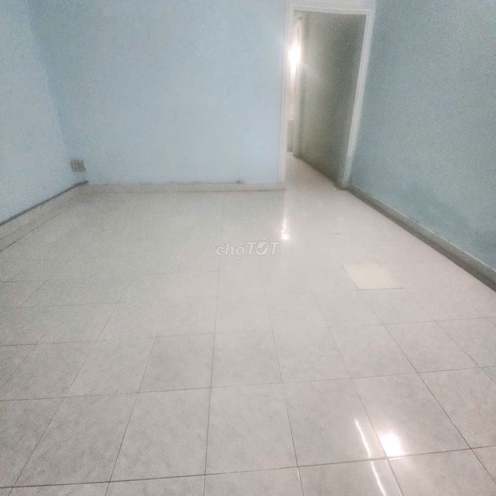 The ground house, once three bedrooms, two air conditioning, Mai văn Vĩnh, Tân Hưng, Quận 7 Alley.