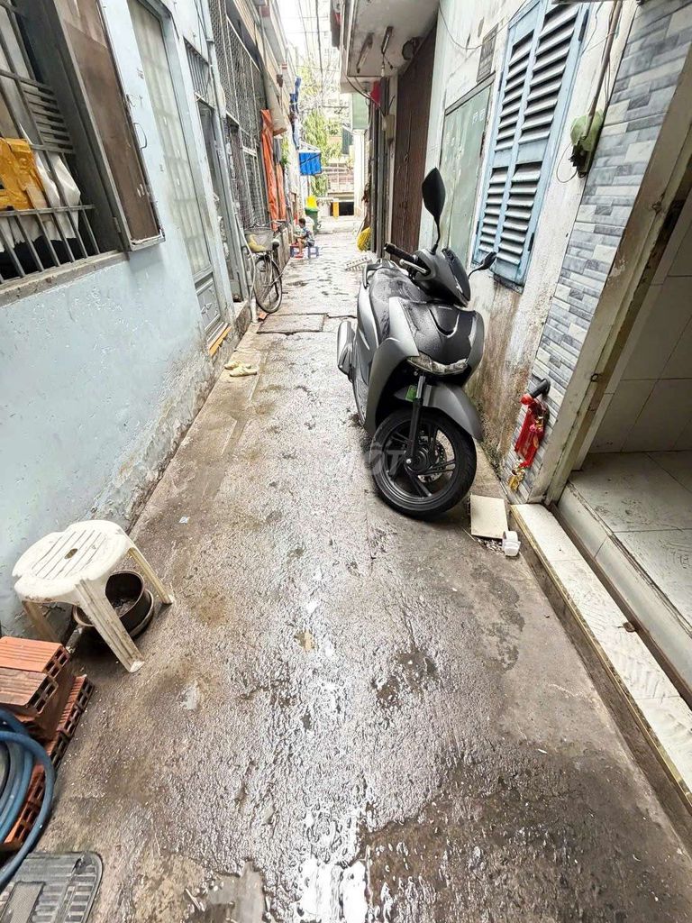 Trịnh Đình Thảo. Tân Phú (a bedroom, a toilet). Area using 48 m2