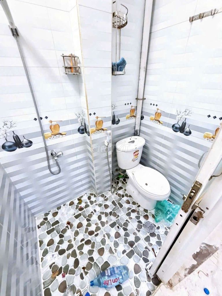 Trịnh Đình Thảo. Tân Phú (a bedroom, a toilet). Area using 48 m2