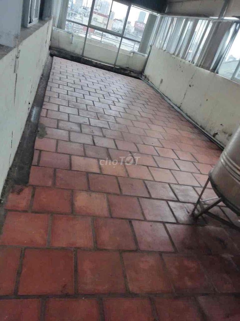House 6 bedroom, 6 toilets, 4 x 20, Nguyễn Tất Thành, 184, District 4