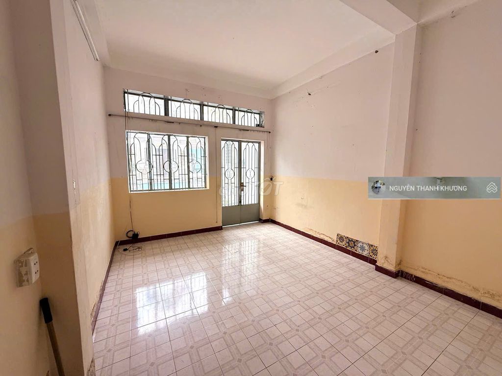 Rent Lê Thị Hồng. 1 MM 3th floor 5th bedroom 4 hxt media toilet 15 million