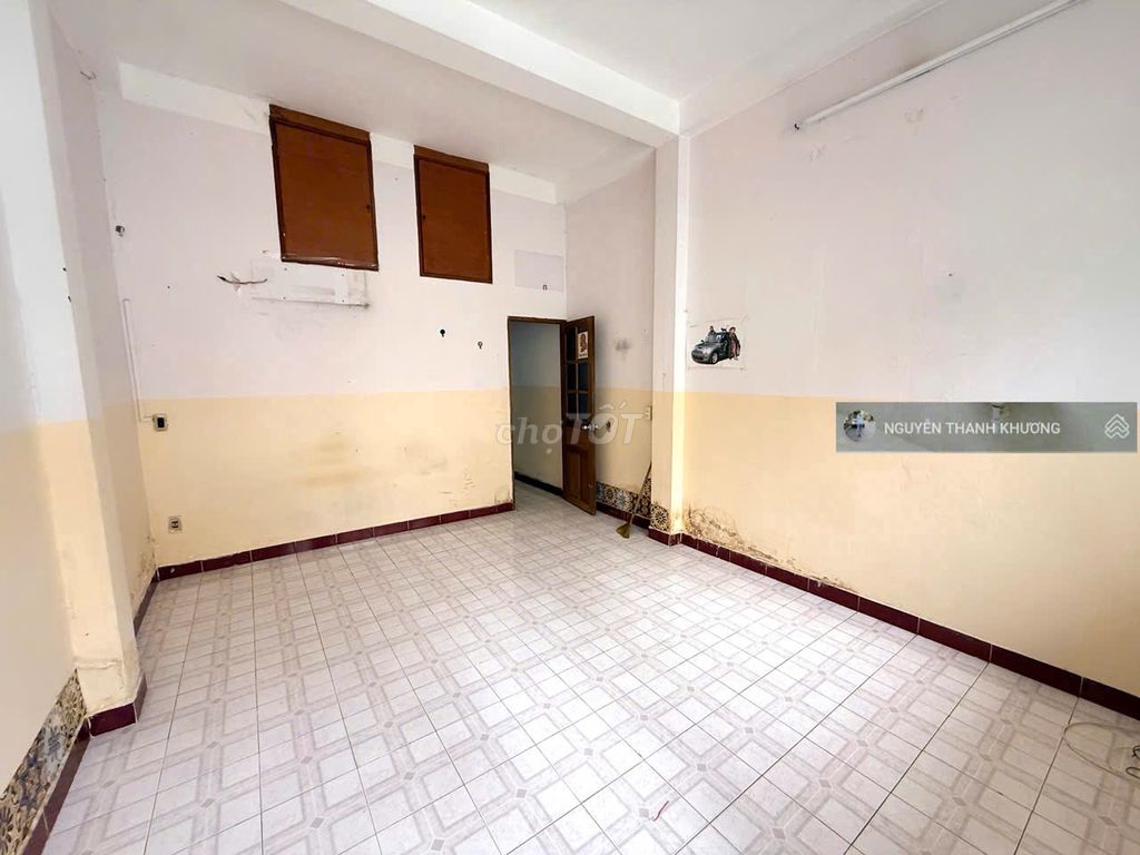 Rent Lê Thị Hồng. 1 MM 3th floor 5th bedroom 4 hxt media toilet 15 million