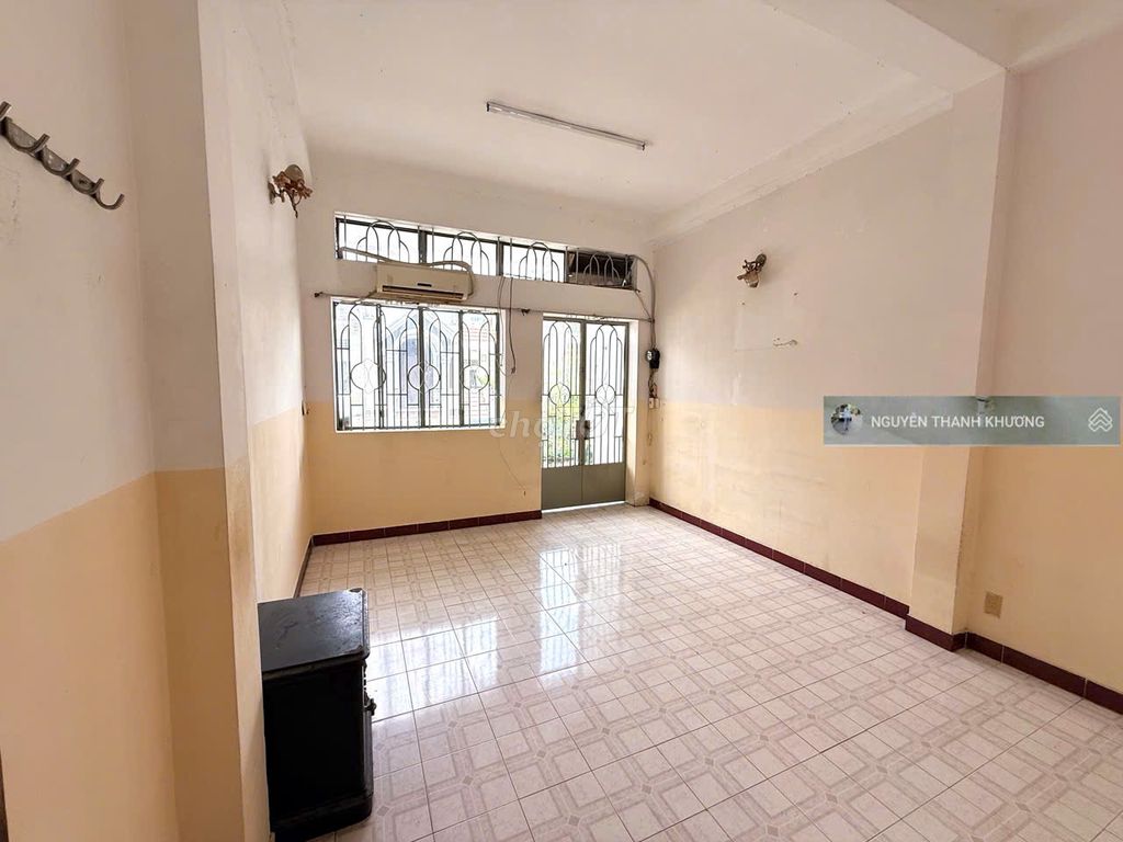 Rent Lê Thị Hồng. 1 MM 3th floor 5th bedroom 4 hxt media toilet 15 million