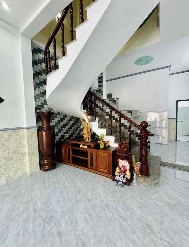 Rent a house on the 1st floor of 11th Street, Linh Xuân.