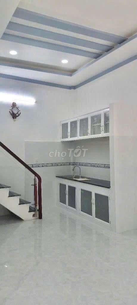 Rent a house. One floor. Two bedrooms. Trần Xuân Soạn.