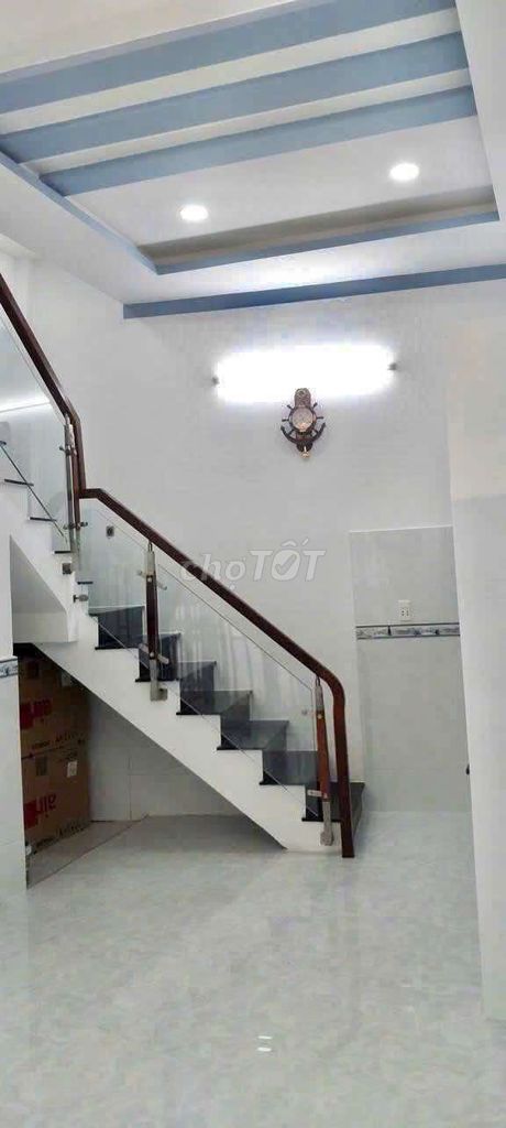 Rent a house. One floor. Two bedrooms. Trần Xuân Soạn.