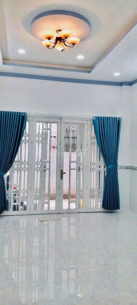 Rent a house. One floor. Two bedrooms. Trần Xuân Soạn.