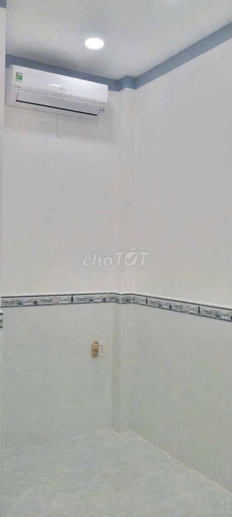 Rent a house. One floor. Two bedrooms. Trần Xuân Soạn.