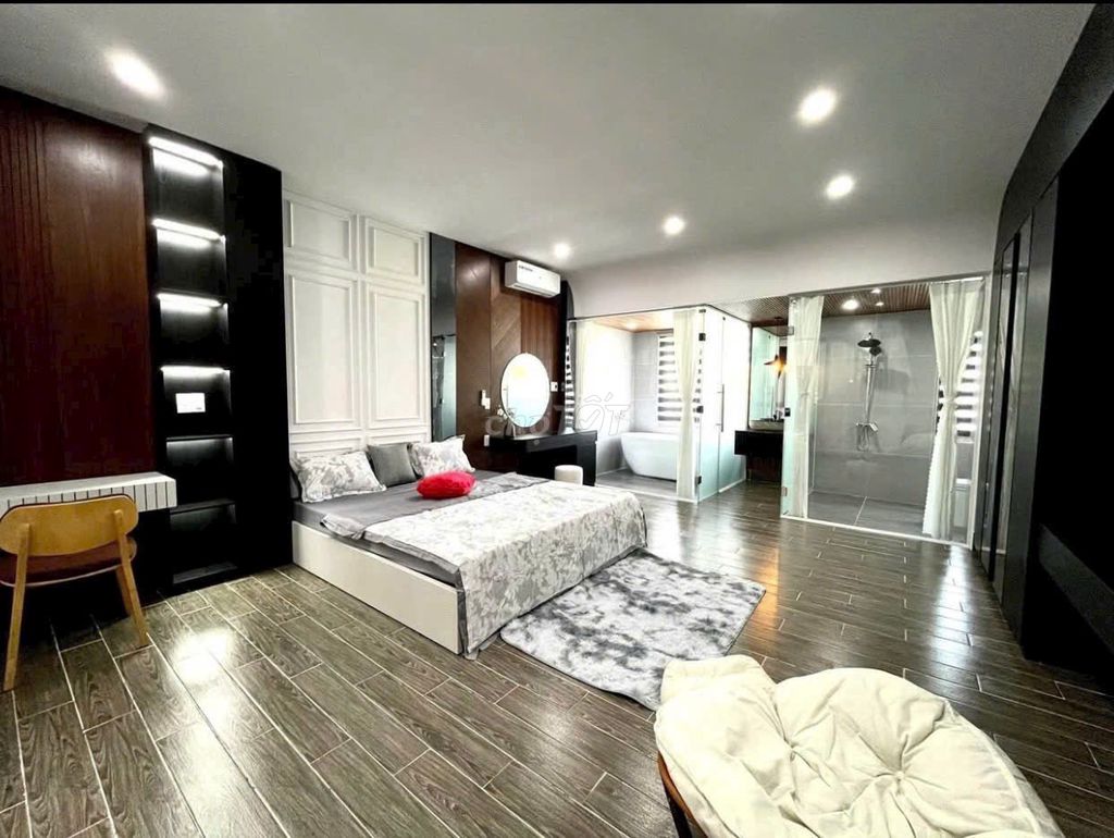 Need to rent a house across 5 feet of 99 A CN11 P.Sơn Kỳ Q.Tân Phú.