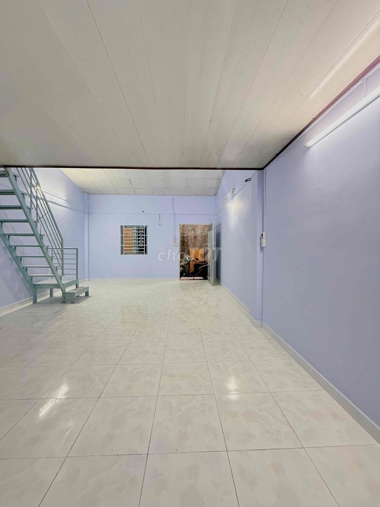 Rent the house empty at Tân Sơn 70m2 super wide