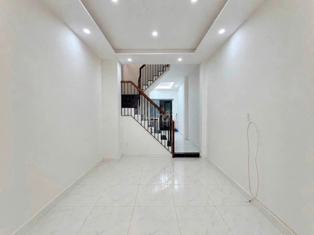 Need to rent a house. 844 A Tân Kỳ Tân Quý P.Bình Hưng Hòa Q.Bình Tân.