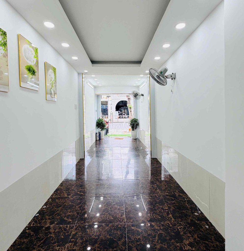 Rent a front house on Quang Trung Gò Vấp.