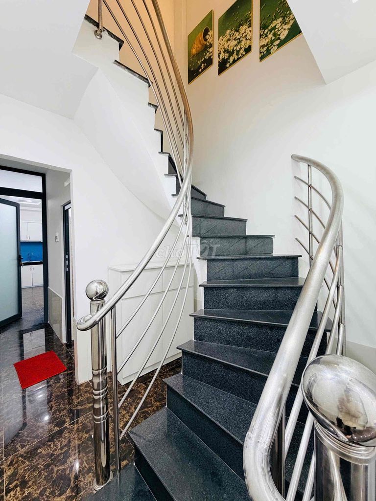 Rent a front house on Quang Trung Gò Vấp.