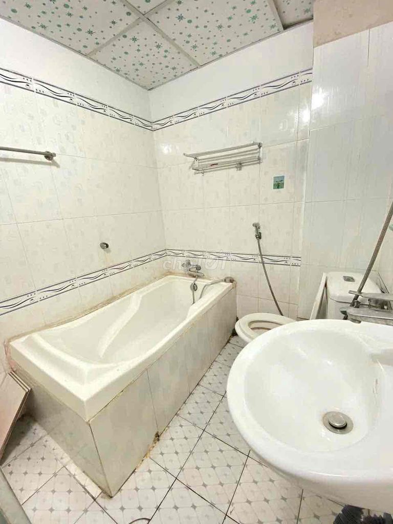Three stories to rent a house - 49 meters -2 traffic alley near Man Goody
