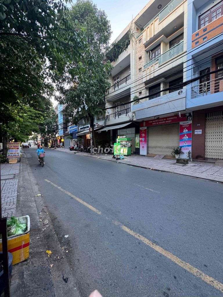 Phạm Hùng Rent 5 meters x 15 meters, ground, 2 floors, 1 st