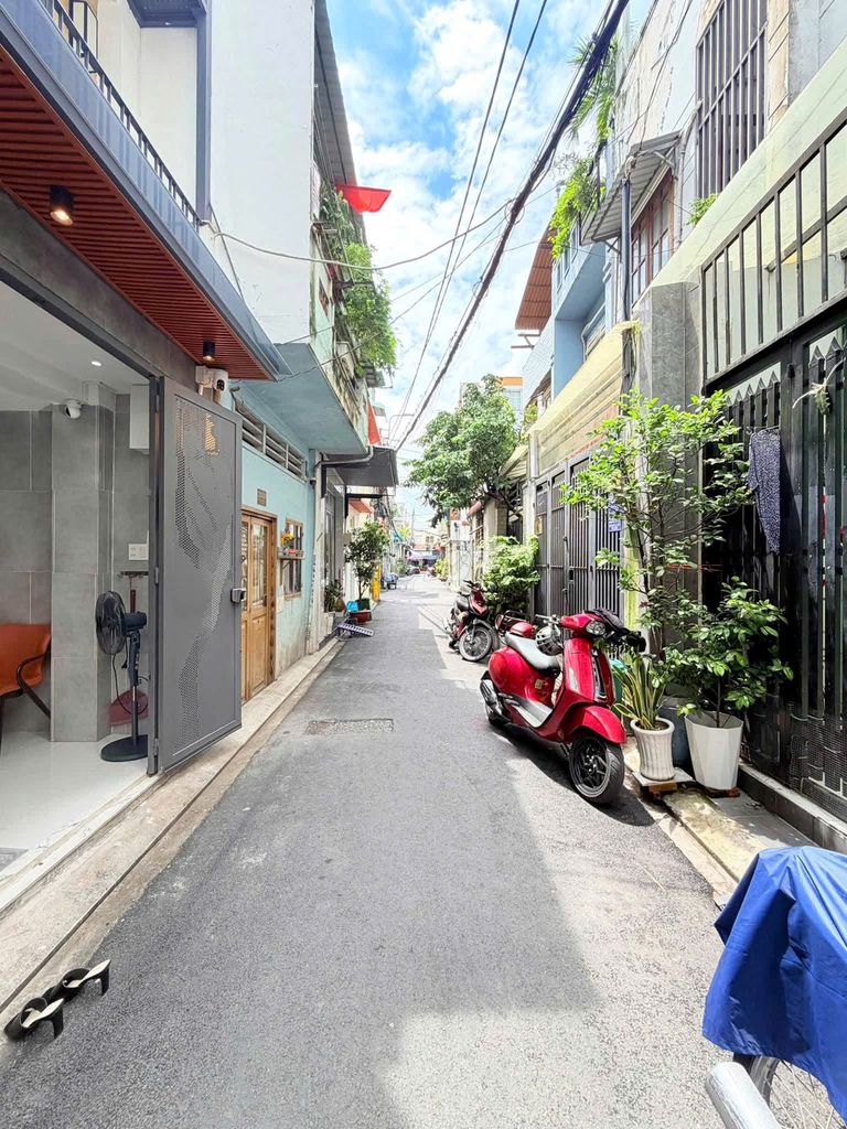 Rent an auto-car park with salary - full advanced furniture