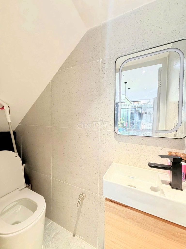 Rent an auto-car park with salary - full advanced furniture