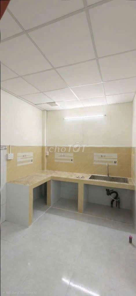 No four x 15 meters. Two bedrooms. Two new toilets.