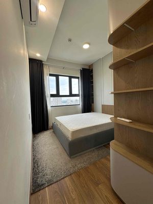 Rent two bedrooms, two toilets near the toilet, tdt, nice house.
