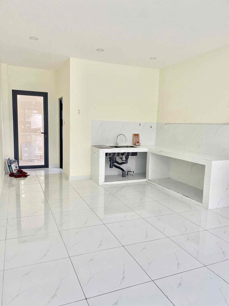 Let's rent a house close to the Tân Sơn Nhì - 4 x 20 meters - 2 bedroom - 2 new house - cheap