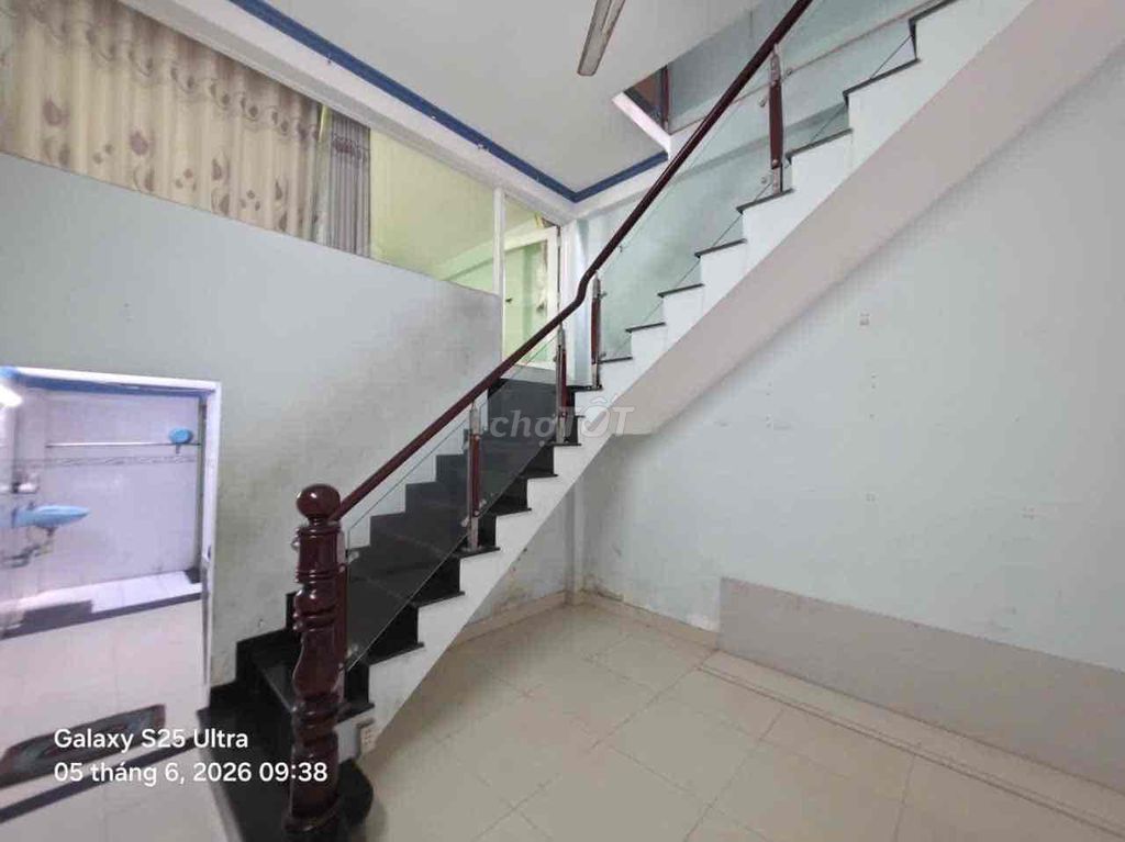 4 x16 meters 1 .8 feet plus 1 floor (4 bedroom 2 toilets) 1/ Tân Hương. Tân Phú