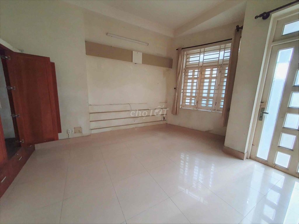 Renting Lê Liễu Tân Phú Front House near Eion Mall 4 x 16-3 floors-18 million