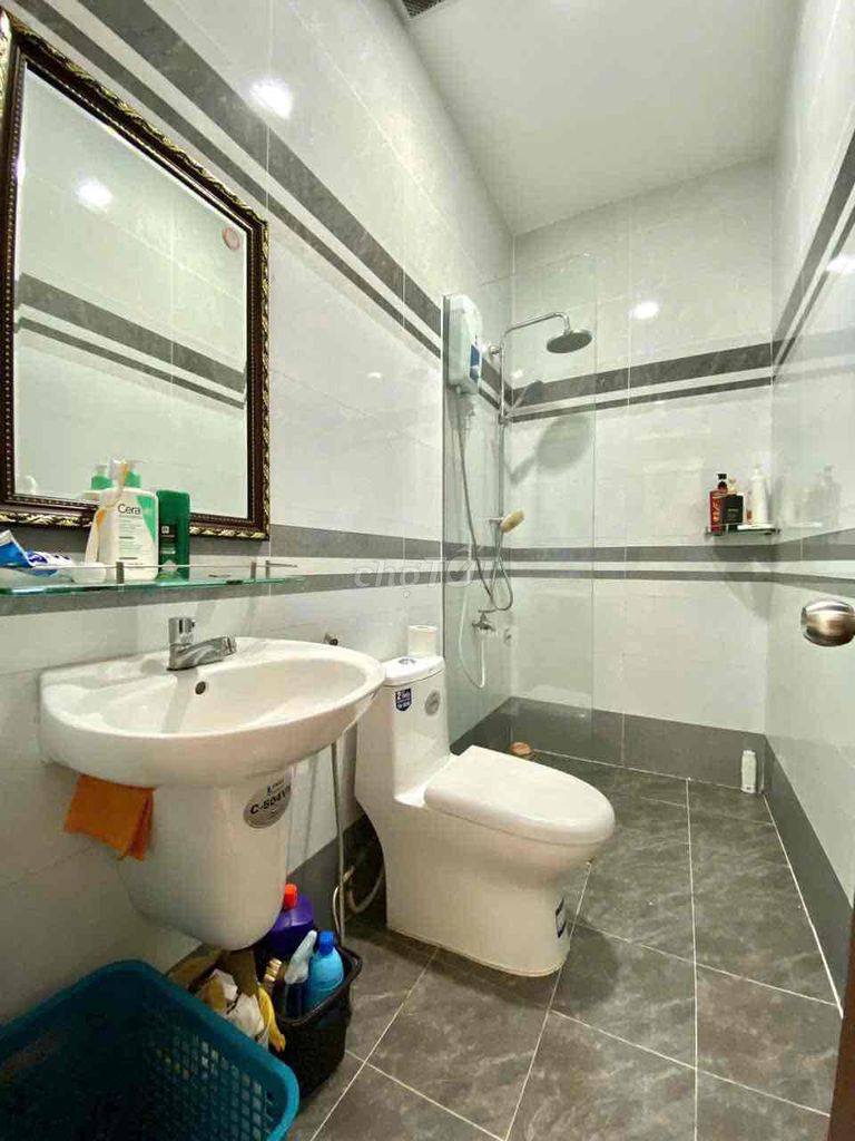 Renting the entire số 18, Midway, Gò Vấp.