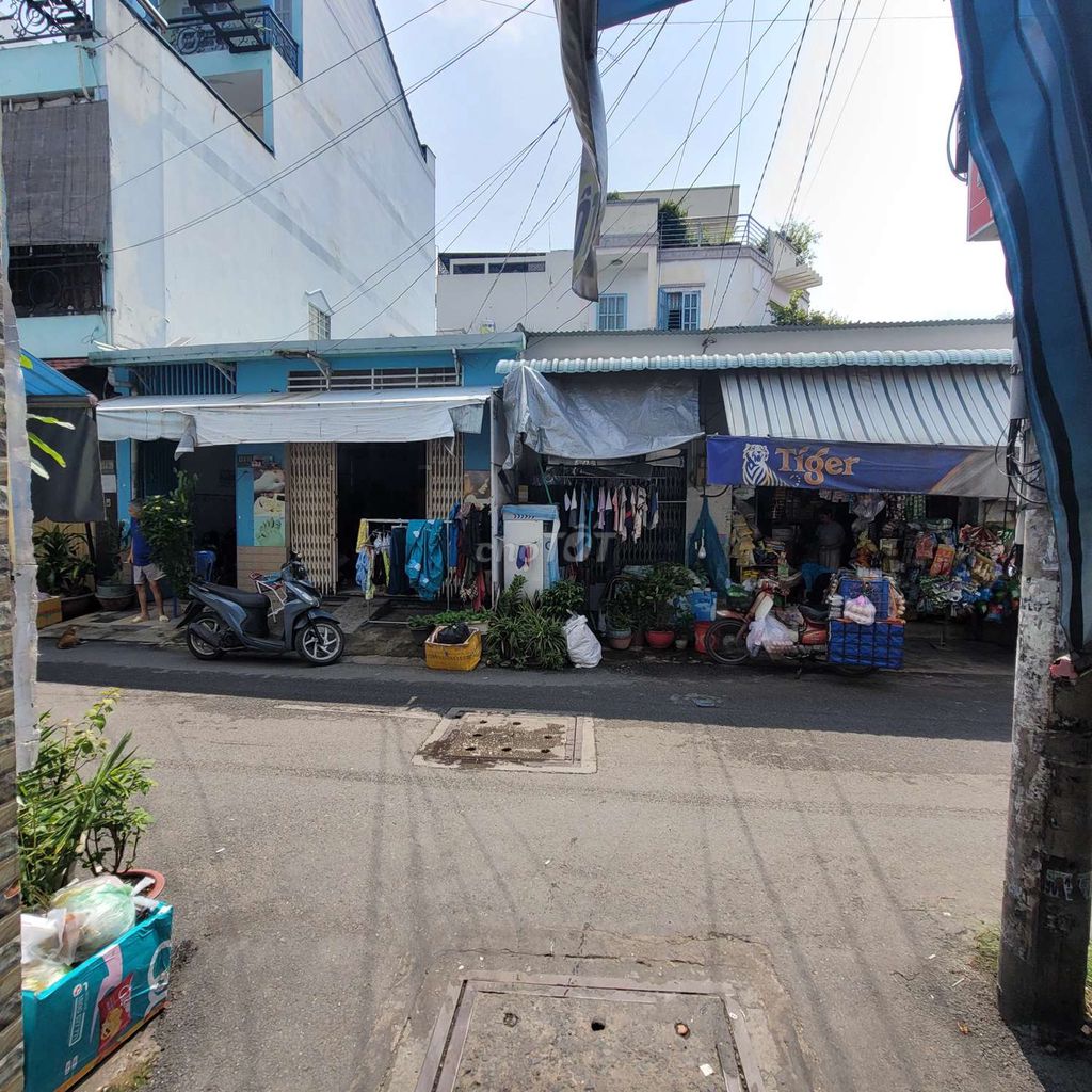Rent Phạm Văn Chiêu, Gò Vấp, 4 x 18 meters, 2 bedrooms, 8.5 million