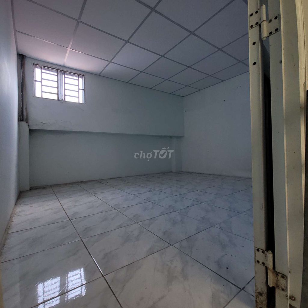 Rent Phạm Văn Chiêu, Gò Vấp, 4 x 18 meters, 2 bedrooms, 8.5 million