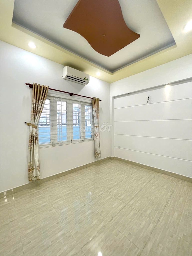 Cause 12 million số 12 lines 4 x15 ground + 3 stories: 4 Bedroom +3 toilets