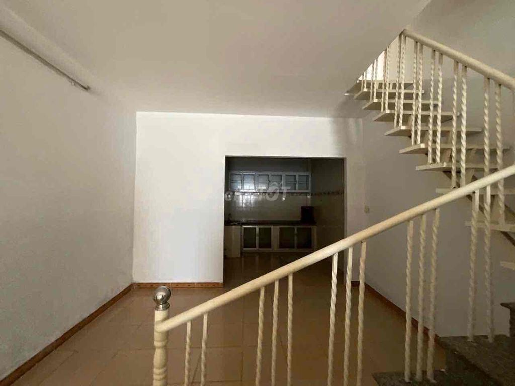 Renting Phạm Văn Chiêu Gò Vấp.