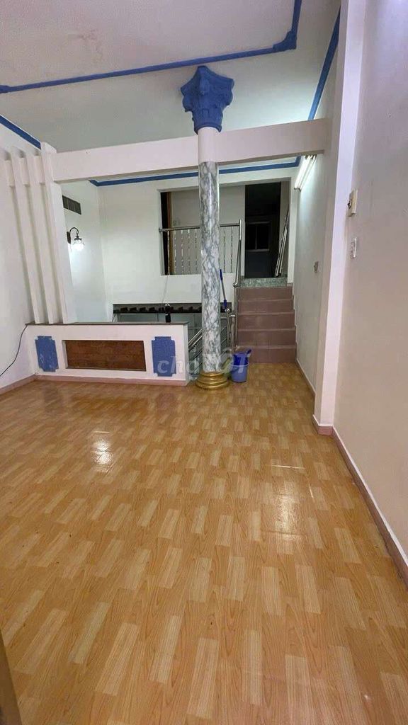 5 rooms 4X 20 M. 5 Reciprocal Reservation