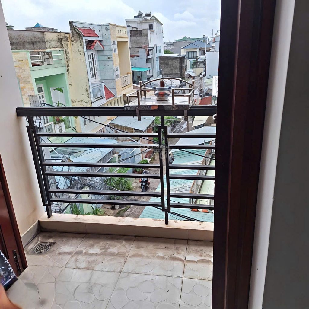 3 bedroom 3 toilets - 48 Hiệp Bình Chánh street - across from the Verstamalll area