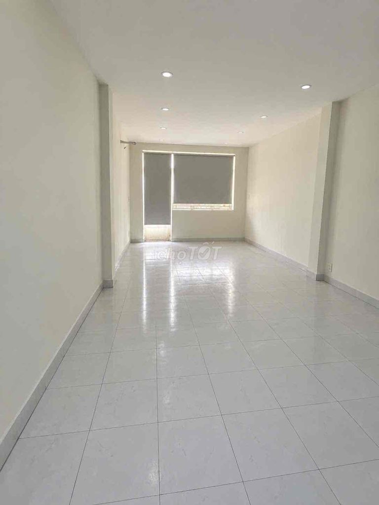 Rent a four-story apartment. Tân Hương Tân Phú. 78 meters across.