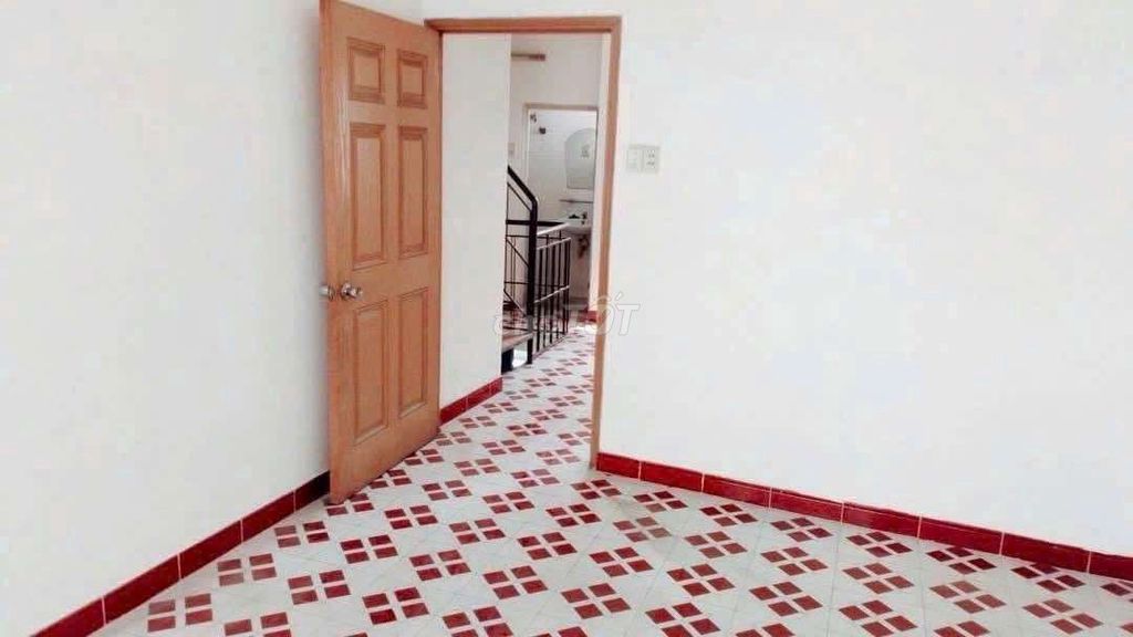 Rent a three-story Huỳnh Đình Hai(7) 24 Q.Bình Thạnh