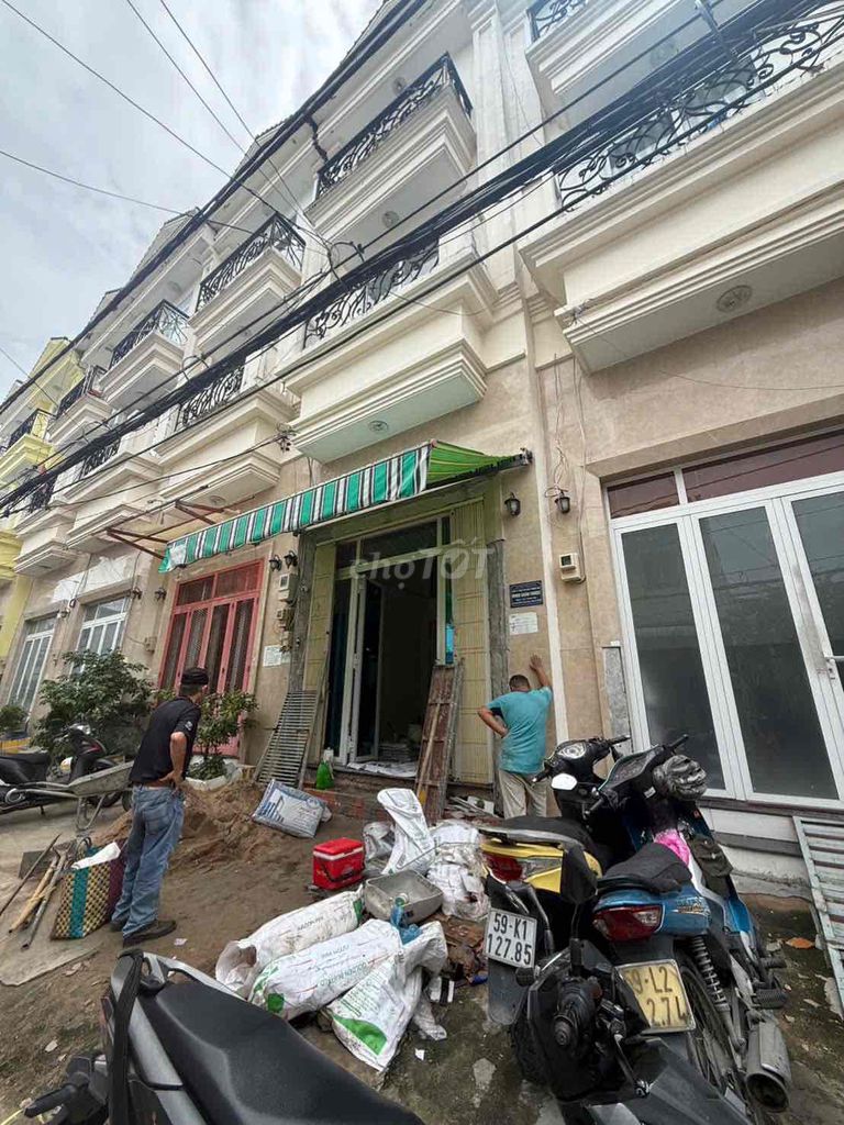 Bùi Tư Toàn An Lạc Bình Tân rental area 256 meters at 12 million