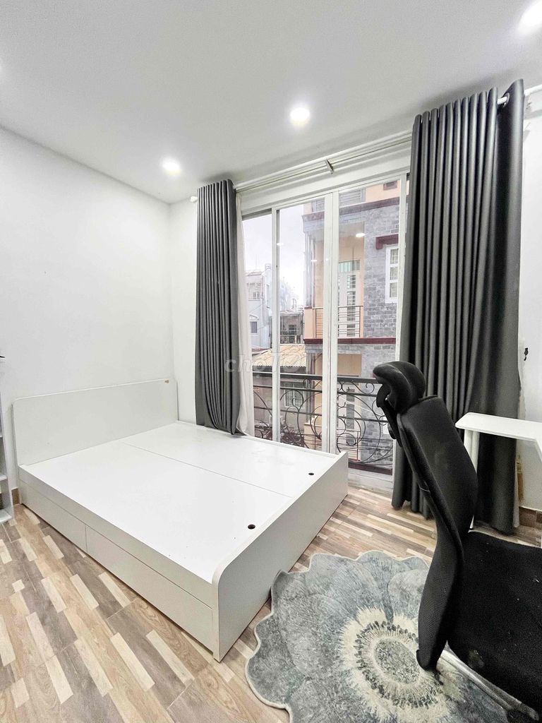 Three bedrooms, four toilets, Oto Alley, Wu Jun, 3 Bình Thạnh