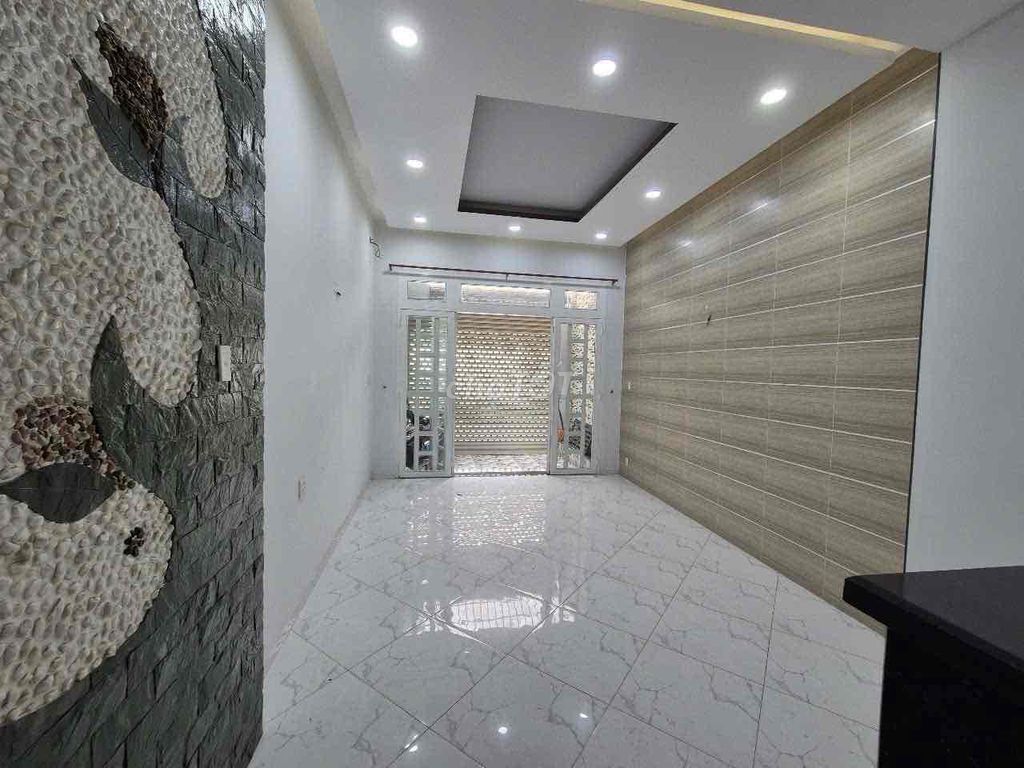 New House 1/Lê Văn Quới.4 x 18 meters 3 floor 5 bedroom 5 toilets.
