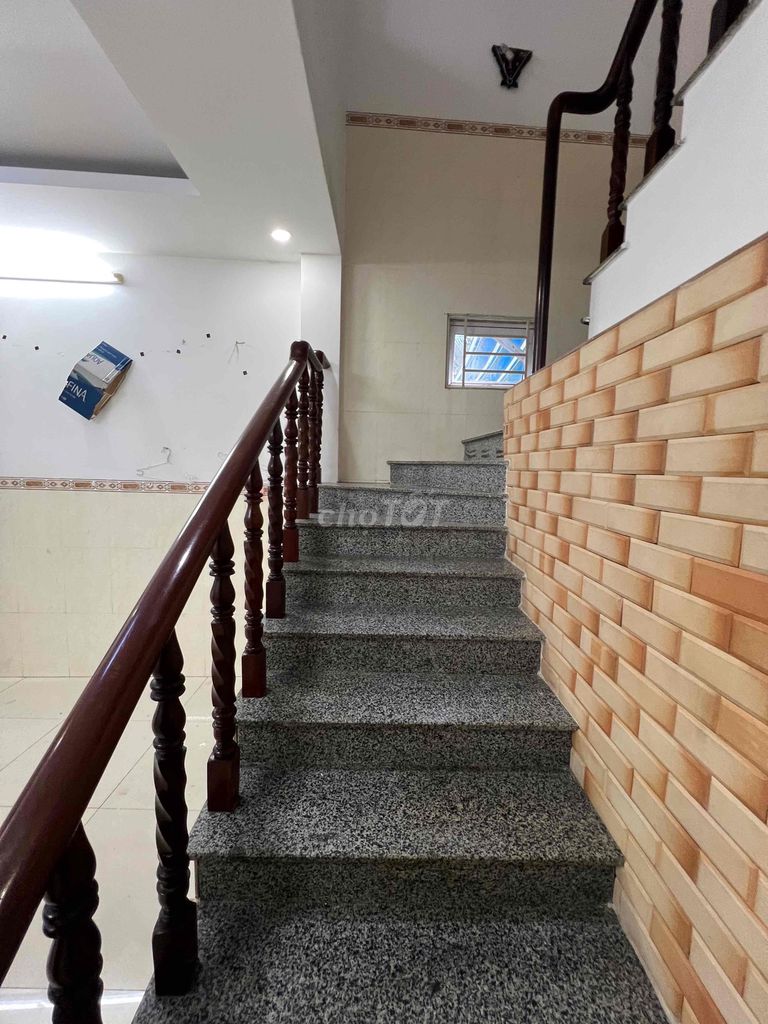 Rent a cash house 4 Thạnh Mỹ Lợi.