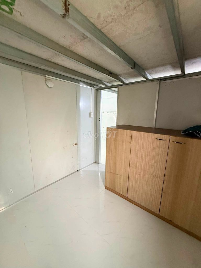Rent a 1 st. 1 st. 1 st. 1 số 8 t. Long, 2 bedrooms one near Thủ Đức million