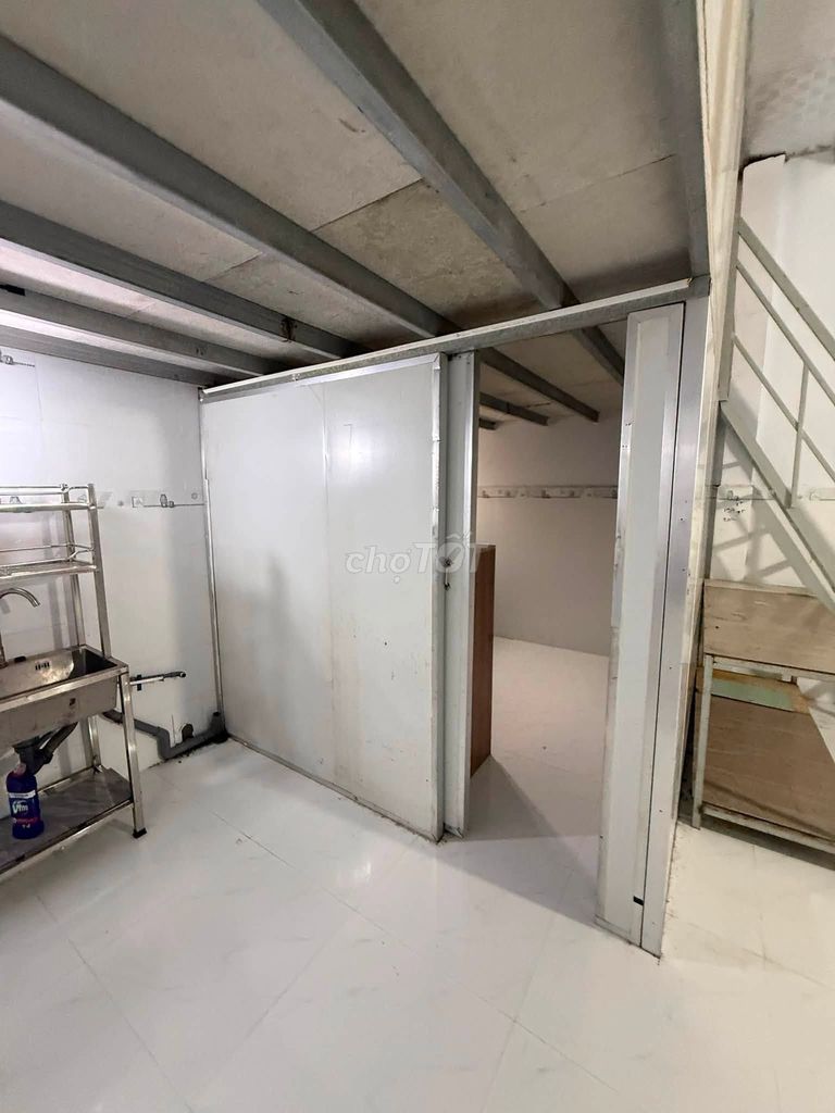 Rent a 1 st. 1 st. 1 st. 1 số 8 t. Long, 2 bedrooms one near Thủ Đức million