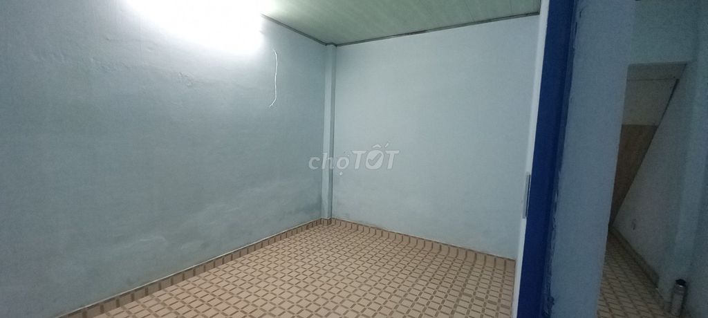 Rent the entire Đặng Thúc Vịnh alley, Hóc Môn for 4 T/month