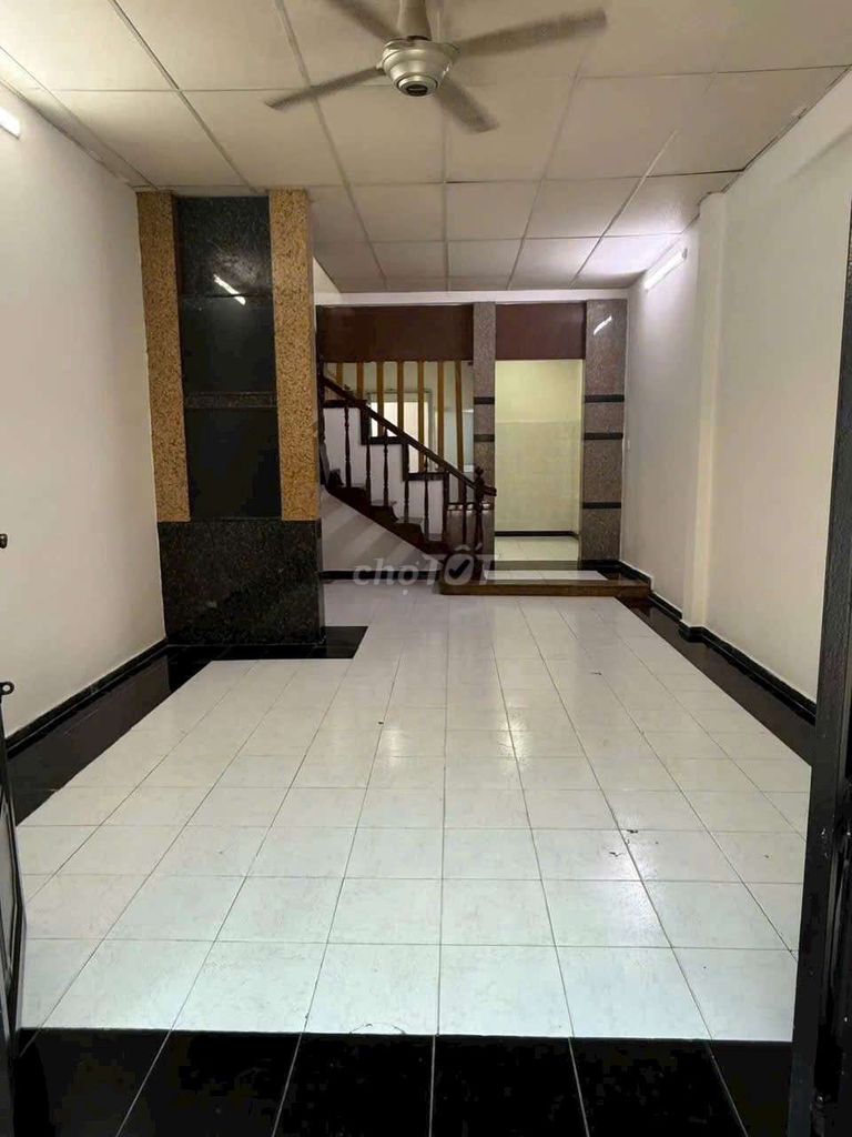 House 4*15 ground floor car f16 is extremely cheap