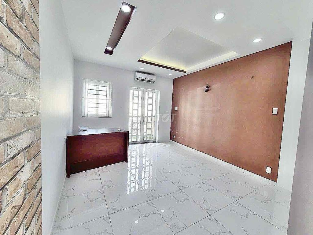 4 x18 3 5th floor bedroom 5 toilets, 7 7th Street Lê Văn Quới